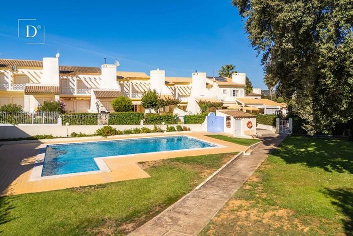 Image No.34-3 Bed House for sale