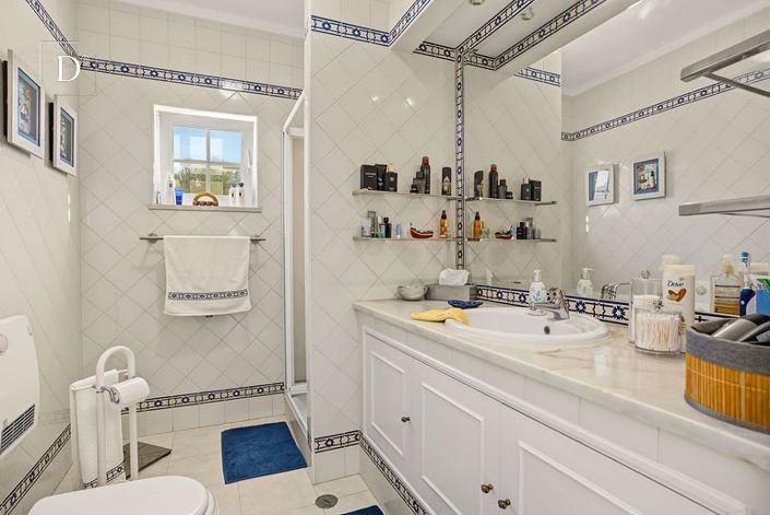 Image No.43-3 Bed House for sale