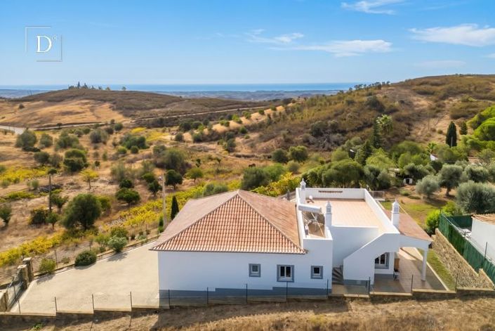 Image No.21-3 Bed House for sale