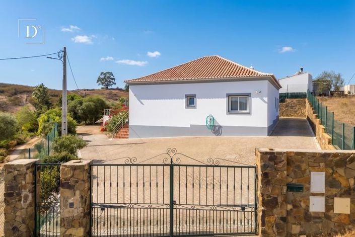 Image No.27-3 Bed House for sale