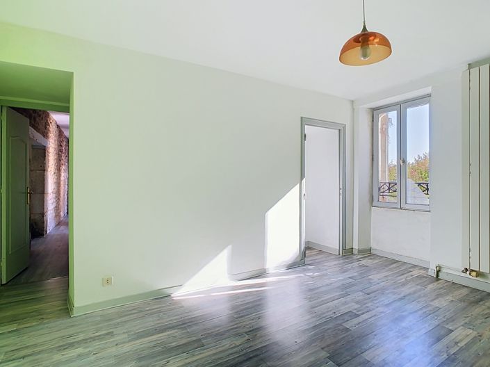 Image No.20-4 Bed House for sale