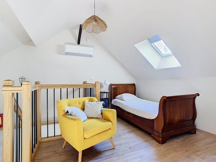 Image No.7-4 Bed House for sale