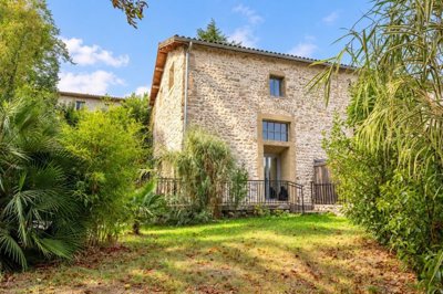 1 - Chatuzange-le-Goubet, House