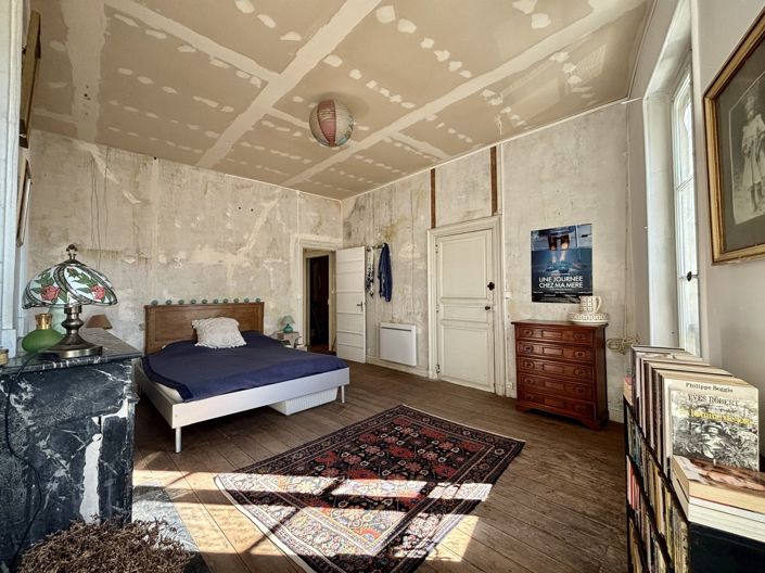 Image No.13-7 Bed House for sale