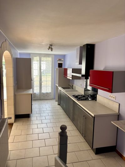 Image No.7-3 Bed House for sale