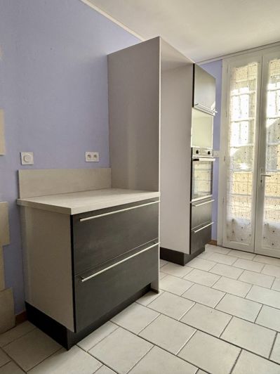 Image No.9-3 Bed House for sale