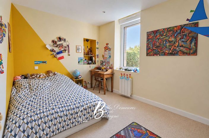 Image No.16-7 Bed House for sale