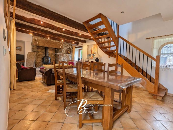 Image No.20-7 Bed House for sale