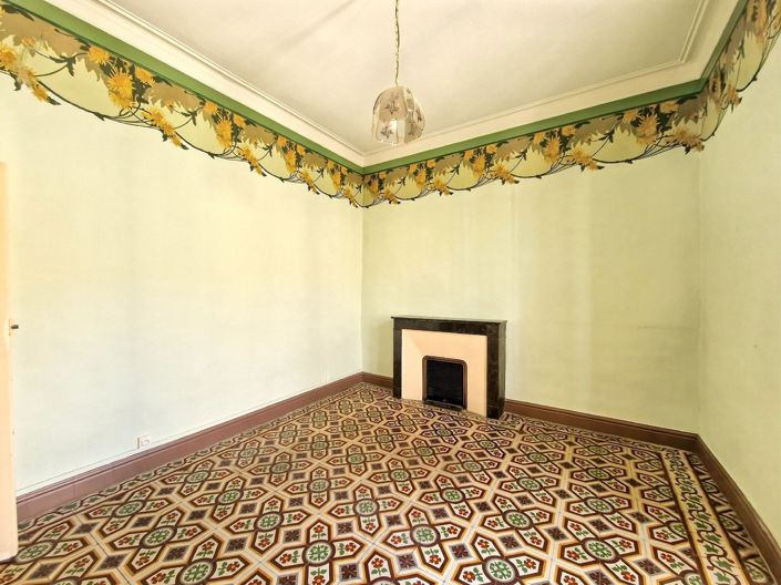 Image No.10-4 Bed House for sale