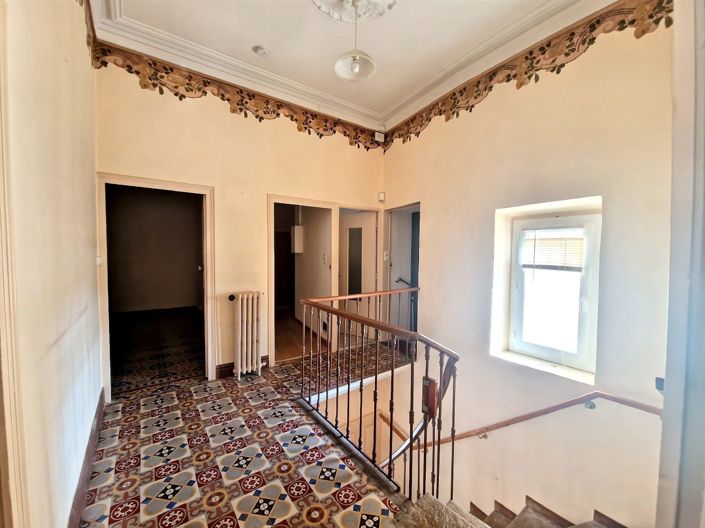 Image No.12-4 Bed House for sale
