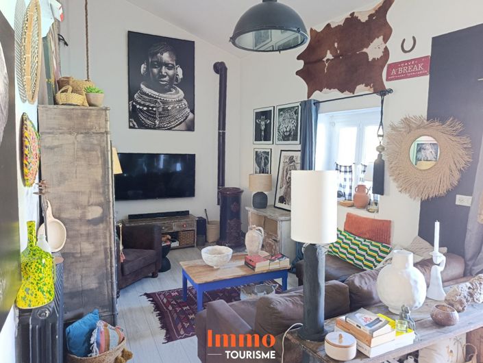 Image No.18-11 Bed House for sale