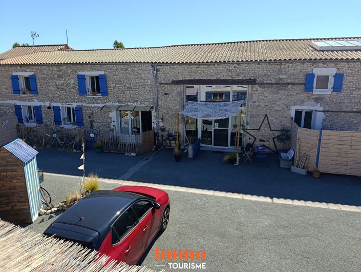 Image No.2-11 Bed House for sale