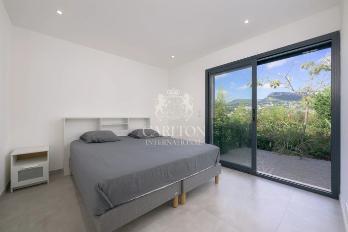 Image No.19-Casa con 5 dormitorios en venta