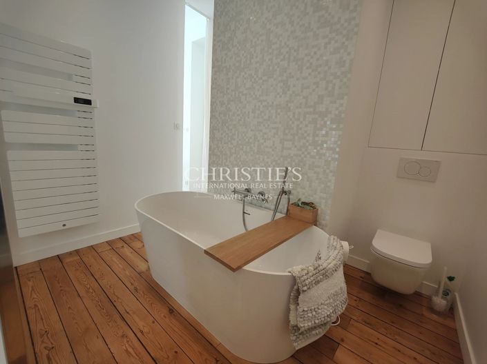Image No.23-5 Bed House for sale