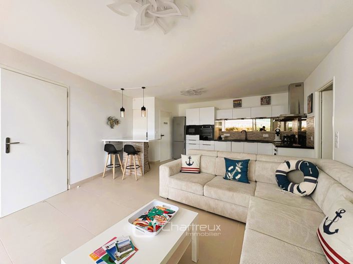 Image No.10-1 Bed Apartment for sale