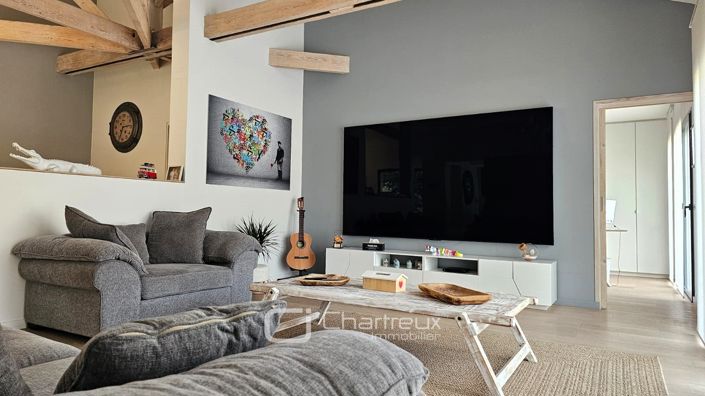 Image No.4-5 Bed House for sale