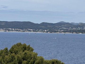 aumhkro6mcyl2wcq5