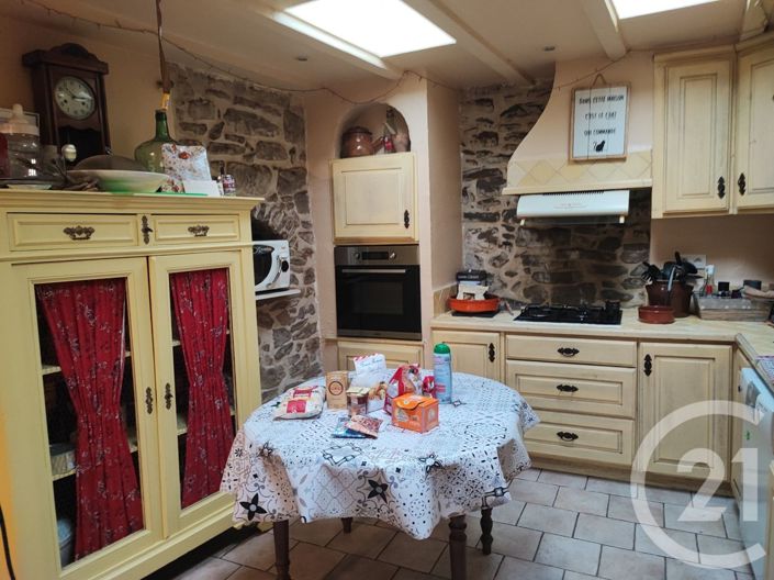 Image No.8-3 Bed House for sale