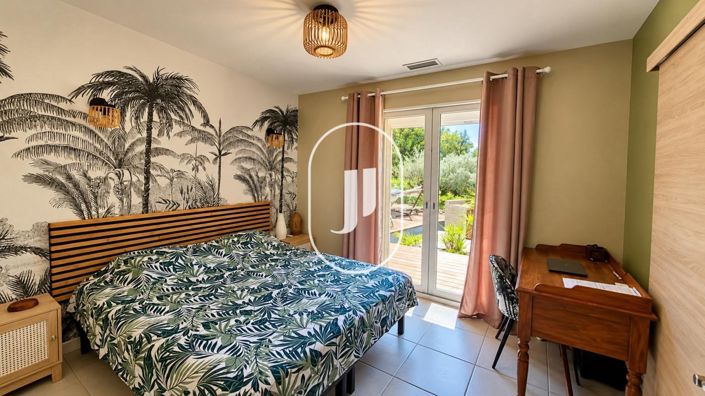 Image No.11-Casa con 4 dormitorios en venta