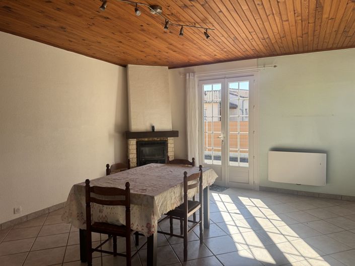 Image No.28-4 Bed House for sale