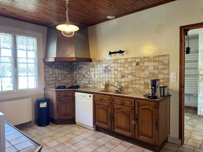 Image No.29-4 Bed House for sale