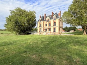1 - Saint-Julien-sur-Calonne, Propriété