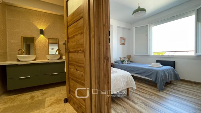Image No.9-3 Bed Apartment for sale