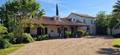 1 - Chinon, Maison