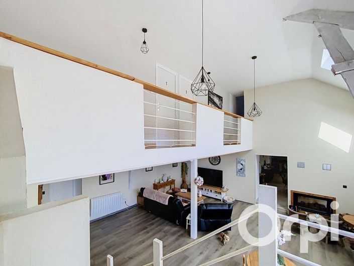 Image No.16-6 Bed House for sale