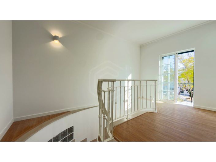 Image No.27-3 Bed House for sale