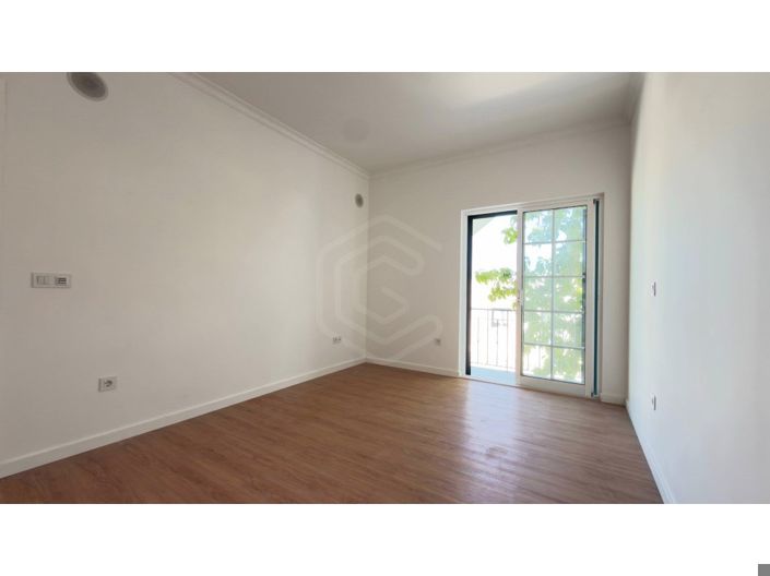Image No.38-3 Bed House for sale