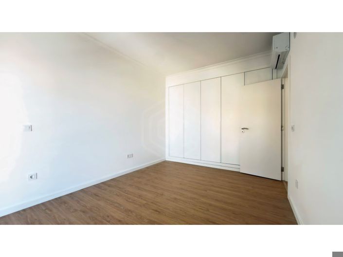 Image No.40-3 Bed House for sale
