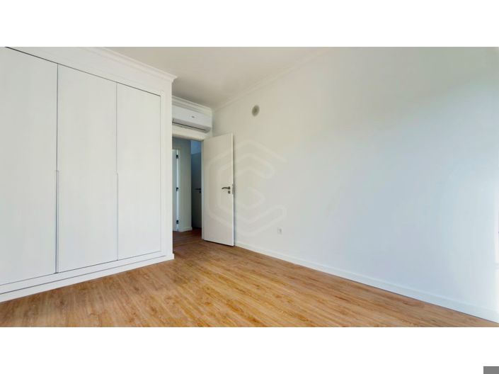 Image No.48-3 Bed House for sale