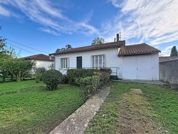 1 - Blaye, Maison