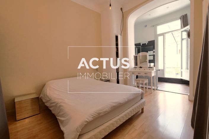 Image No.8-Appartement de 3 chambres à vendre