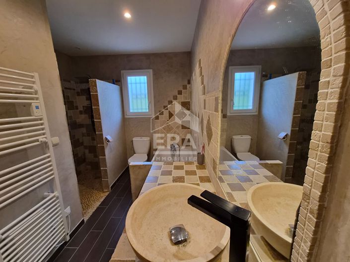 Image No.5-4 Bed House for sale