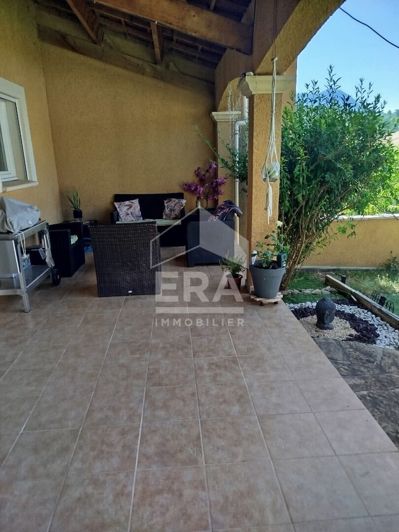 Image No.8-4 Bed House for sale