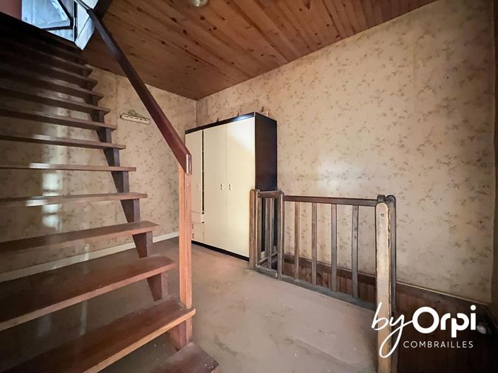 Image No.15-3 Bed House for sale