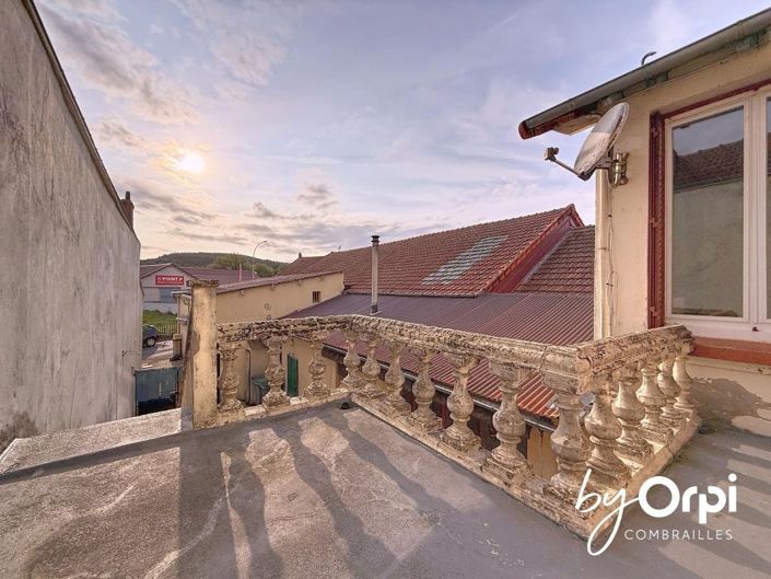 Image No.8-3 Bed House for sale