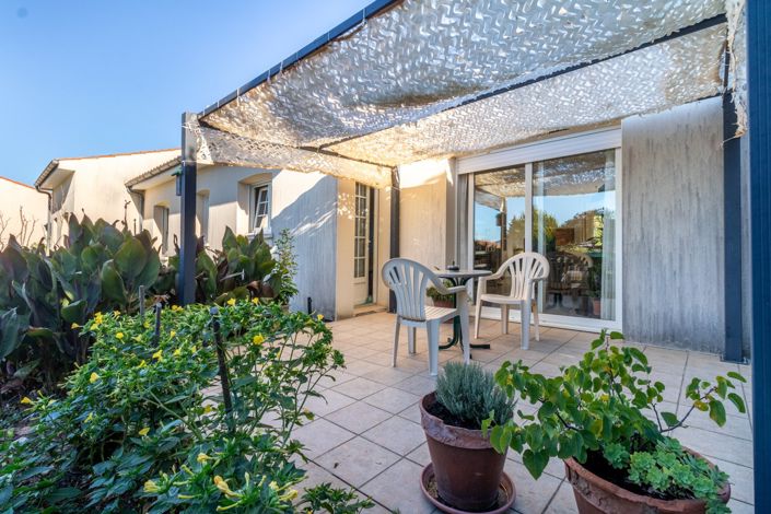 Image No.2-2 Bed House for sale
