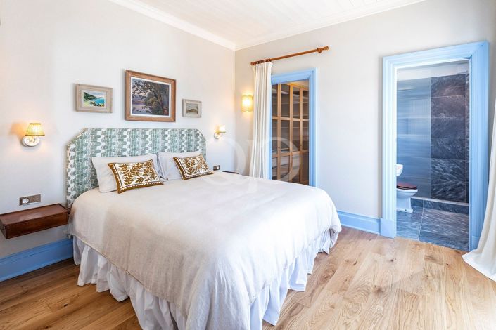 Image No.9-3 Bed House for sale