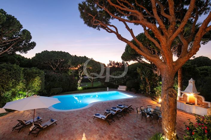 Image No.22-4 Bed House for sale