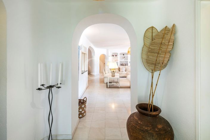 Image No.29-4 Bed House for sale