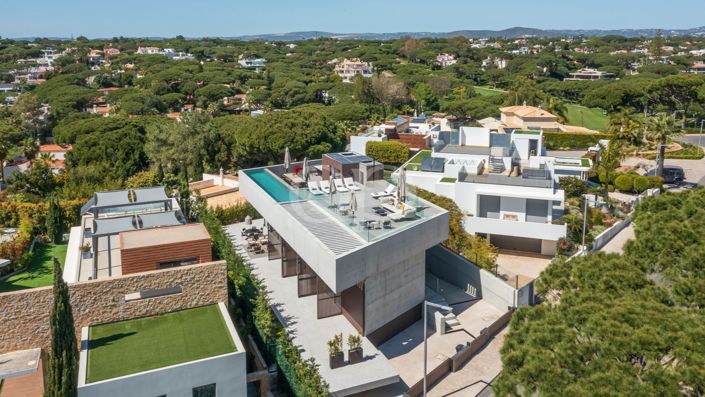 Image No.15-5 Bed House for sale