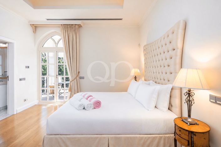 Image No.20-6 Bed House for sale