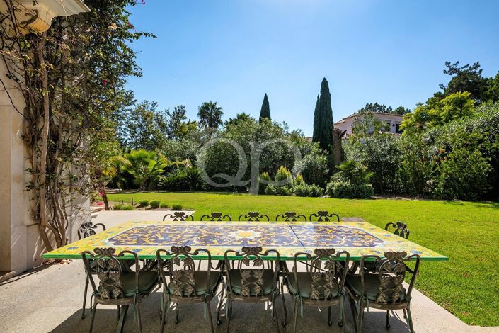 Image No.38-6 Bed House for sale