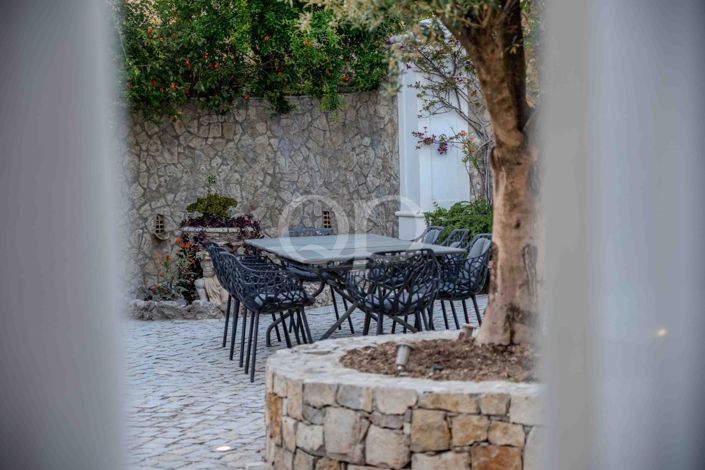 Image No.17-4 Bed House for sale