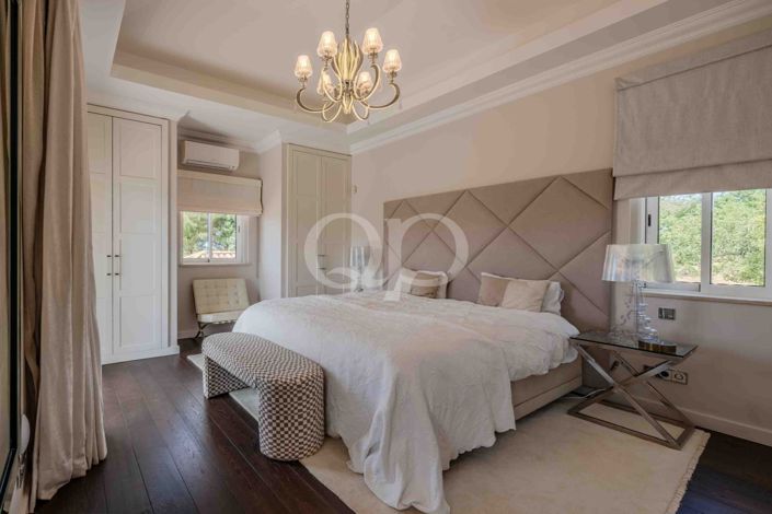 Image No.38-4 Bed House for sale