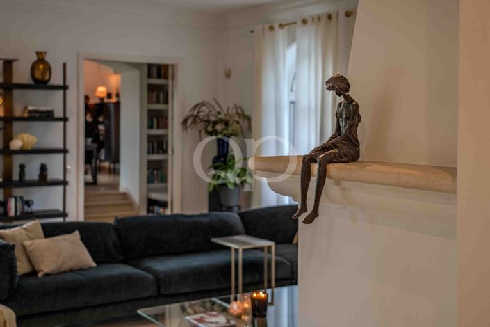 Image No.5-4 Bed House for sale