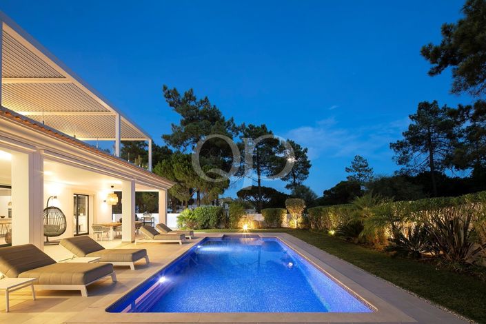 Image No.25-5 Bed House for sale